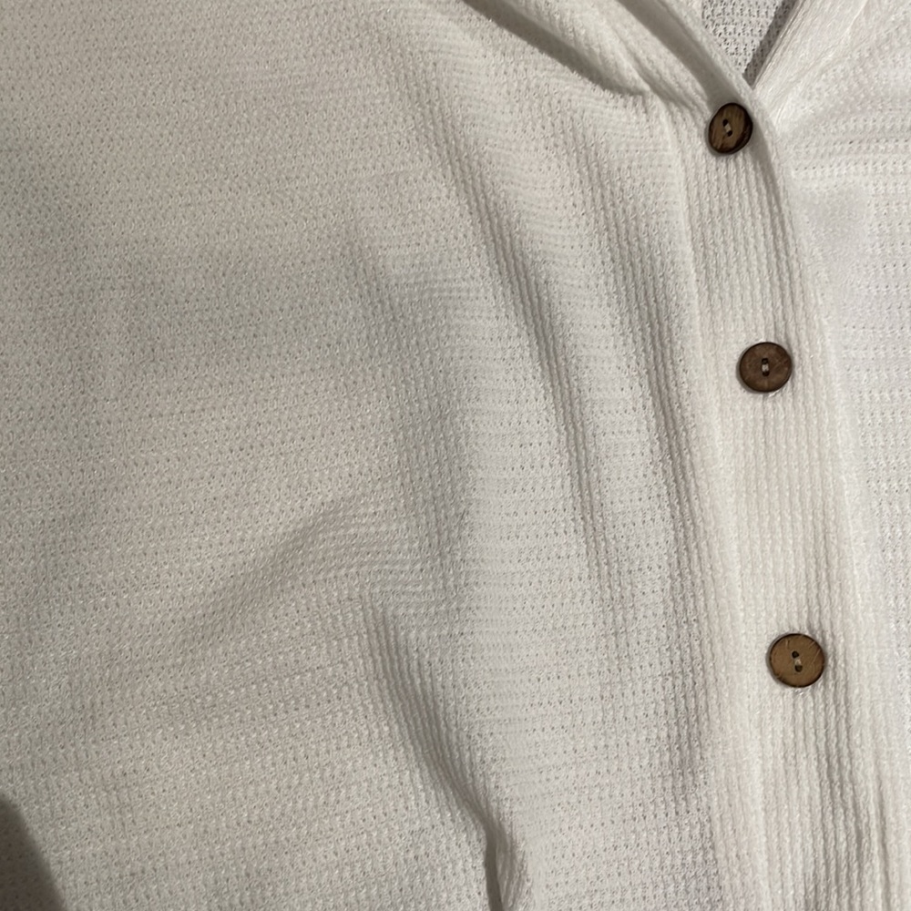Designer white thermal button down with pink pattern chiffon sleeves - Picture 5 of 8
